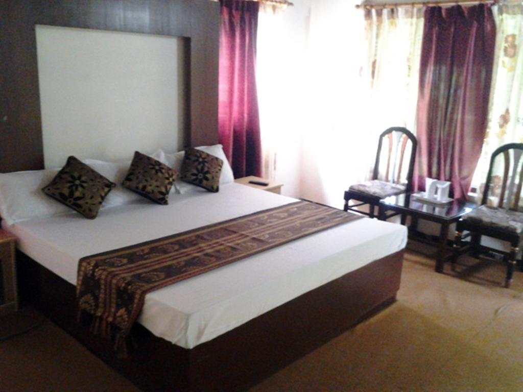 Hotel Arsh International Nainital Luaran gambar