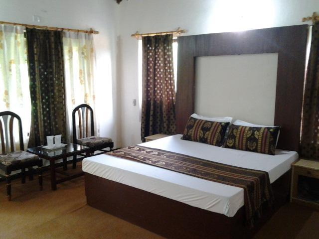 Hotel Arsh International Nainital Bilik gambar