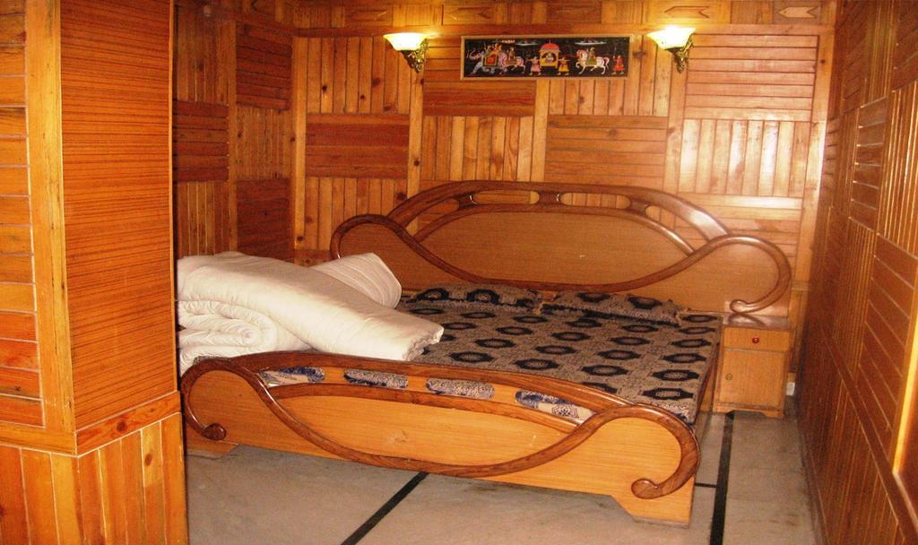 Hotel Arsh International Nainital Bilik gambar