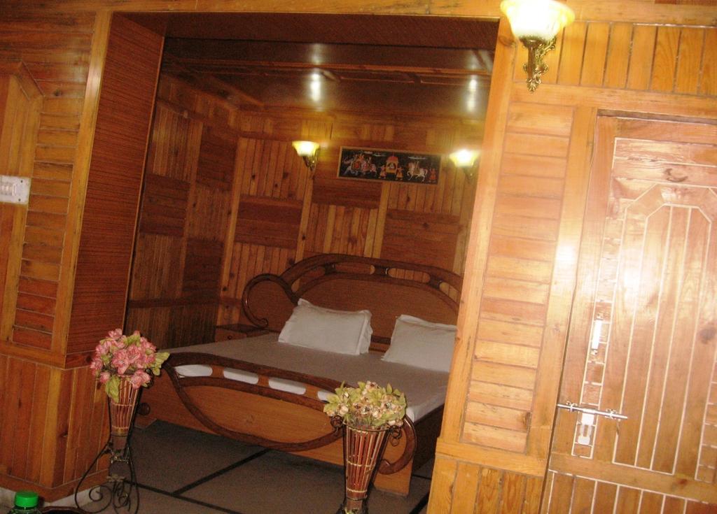 Hotel Arsh International Nainital Luaran gambar